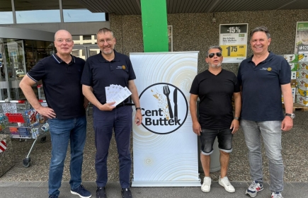 Les membres du Rotary Club Luxembourg-Vallées soutiennent le Cent Buttek